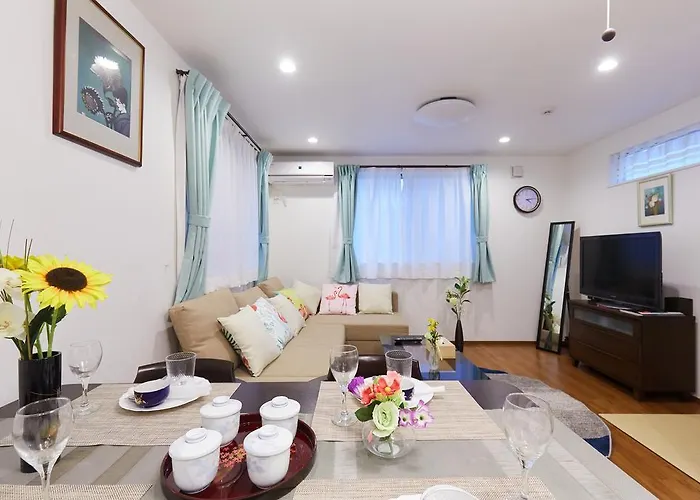 E-Haneda Luxury House